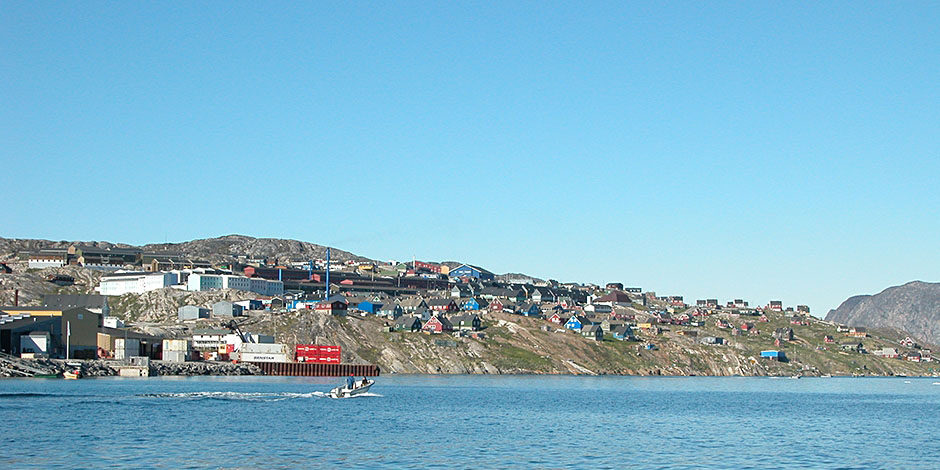 Qasigiannguit im Sommer 2013